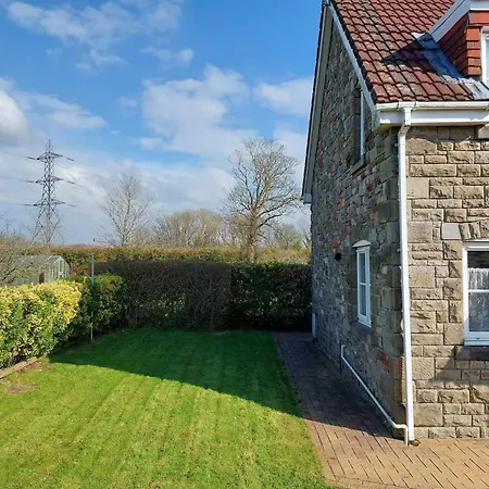 Tyncellar Farm Holiday Cottages Margam Room photo